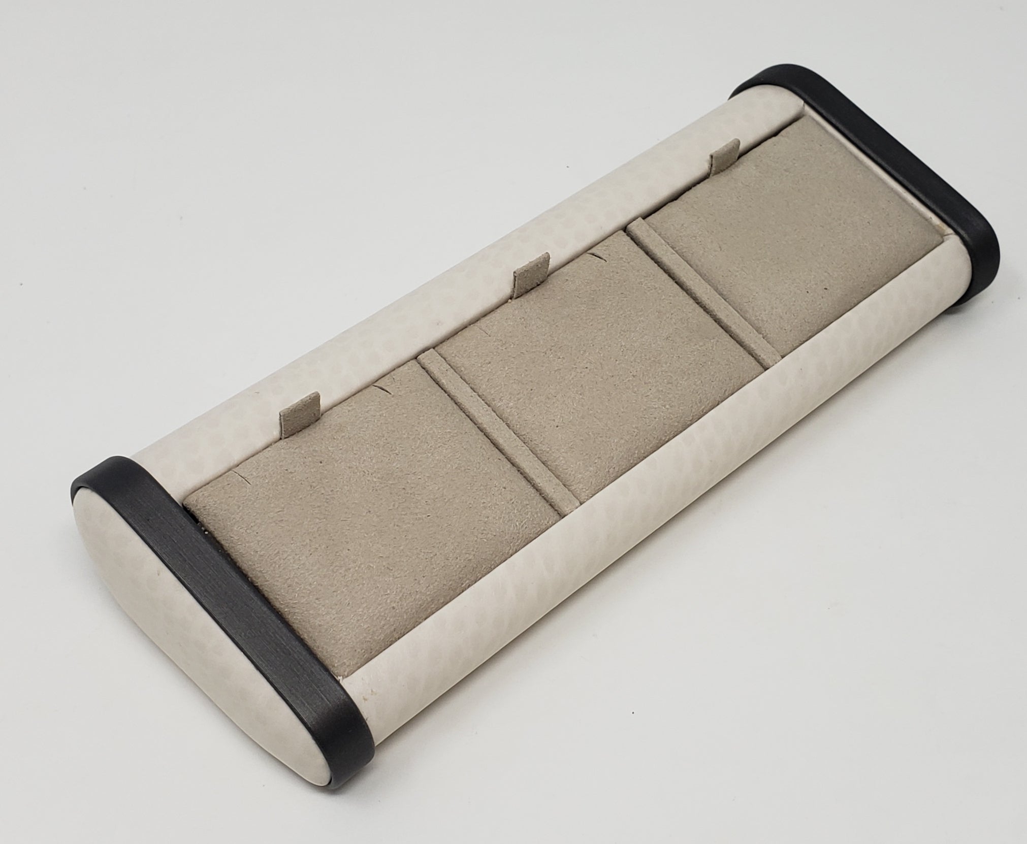 18000 Pendant Trays