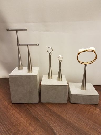 Polished Steel Earring Stand - Magnetic (STE313)